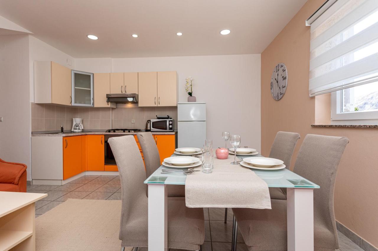 Apartments La Natalli บัชกา ภายนอก รูปภาพ