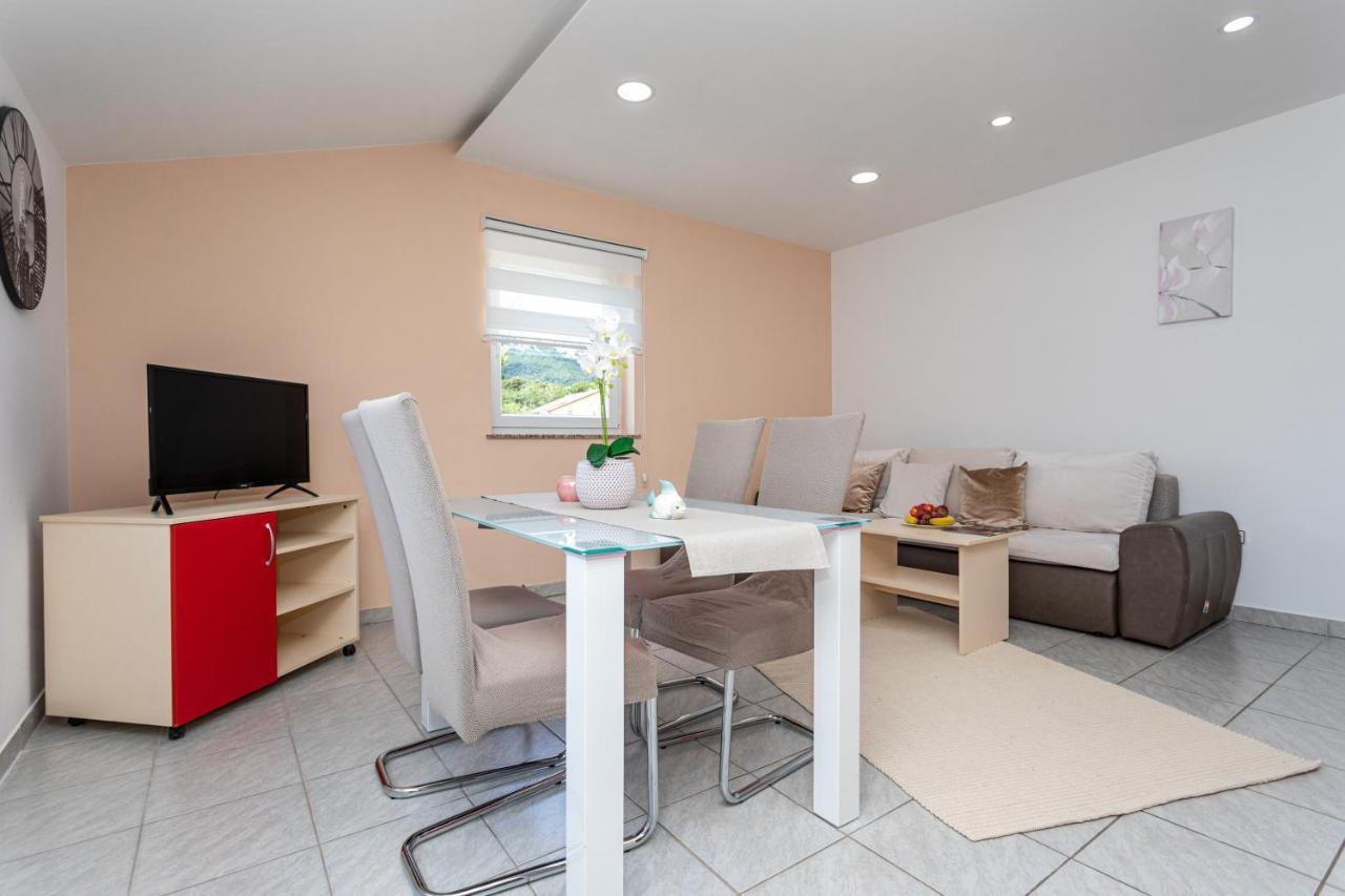 Apartments La Natalli บัชกา ภายนอก รูปภาพ