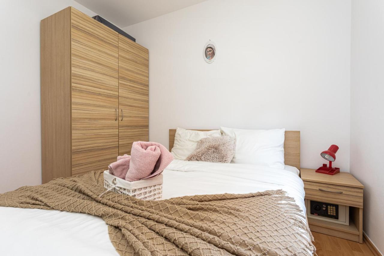 Apartments La Natalli บัชกา ภายนอก รูปภาพ
