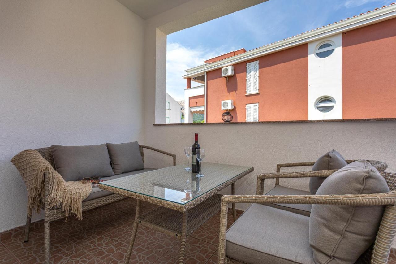 Apartments La Natalli บัชกา ภายนอก รูปภาพ